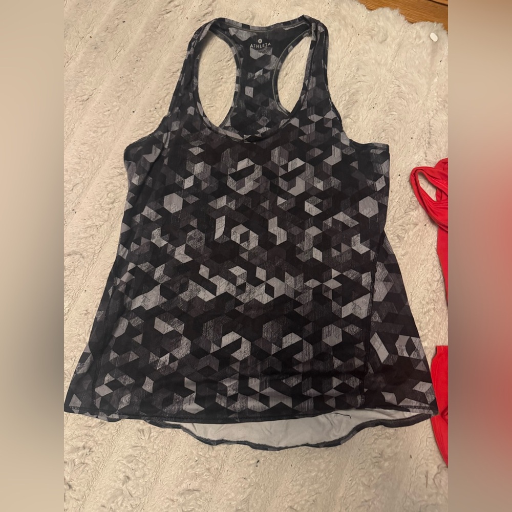 Athleta size M geometric tank